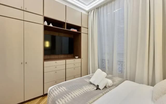 Luxurious Matignon/saint Honore Apartment - photo 5