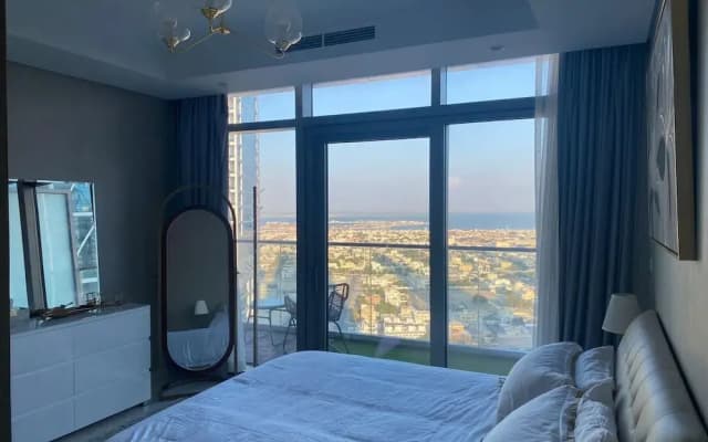 Gorgeous 2 Br in Paramount - photo 4