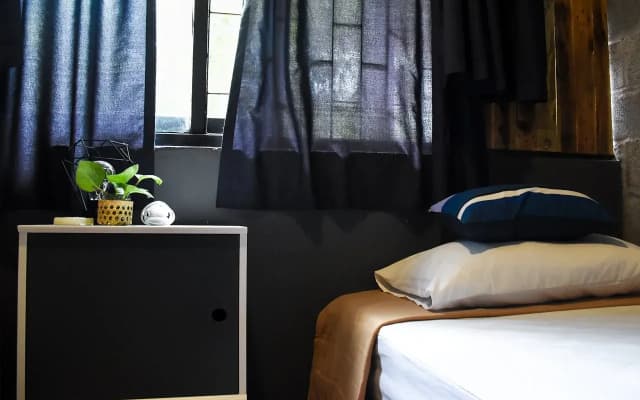 Bandai Poshtel - photo 4