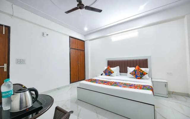 FabHotel The Yashobhumi - photo 3
