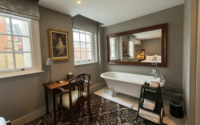 No. 30 Knightsbridge - photo 5