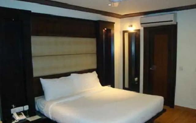 Hotel Sandberry - photo 2