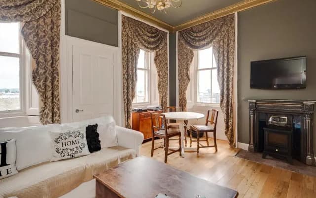 The Castle Esplanade Residence - photo 3