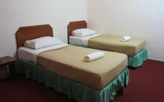 Parit Buntar Inn - photo 5