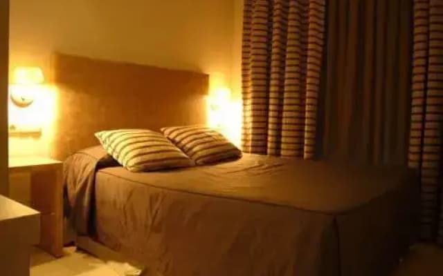 Apartaments Sant Jordi Sagues - photo 4