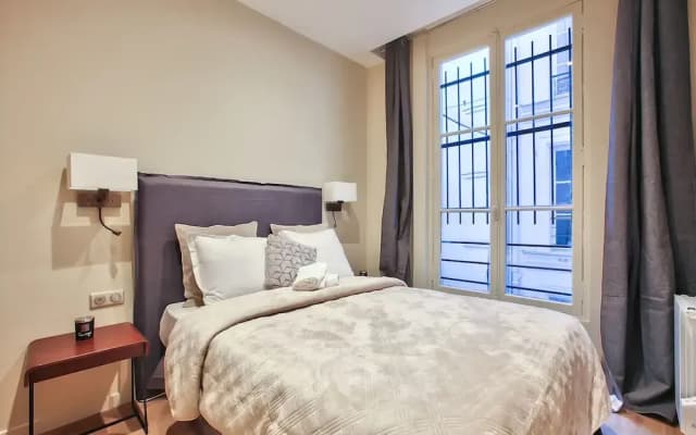 61 - Luxury Parisian Home Sebastopol 2DD - photo 2