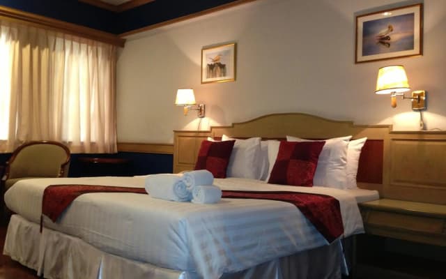 Suda Palace Hotel - photo 3