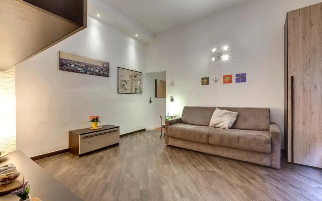 Geppi's Apartments - photo 3