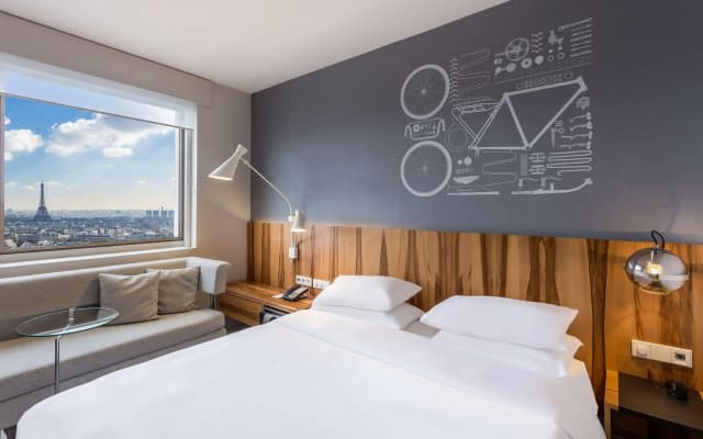 Hyatt Regency Paris Etoile Hotel - photo 4
