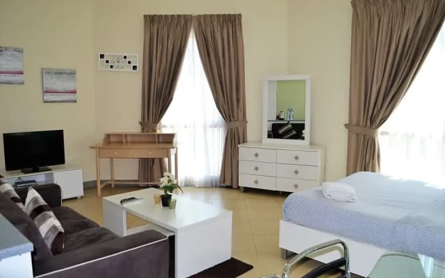 Bright furnished studio near metro in Tecom - ALIA - photo 4