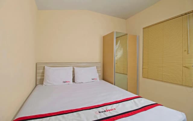 RedDoorz Plus @ Setiabudi Tengah - photo 2