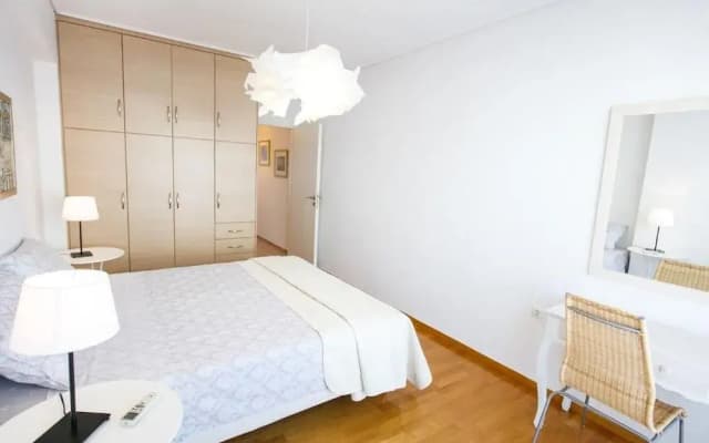 Modern 5thfloor Acropolis view apartment - photo 3