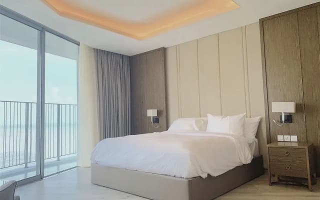 CC Panorama Hotel - photo 4