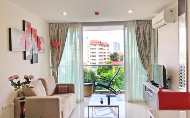 Art On The Hill by Pattaya Sunny Rentals - photo 4