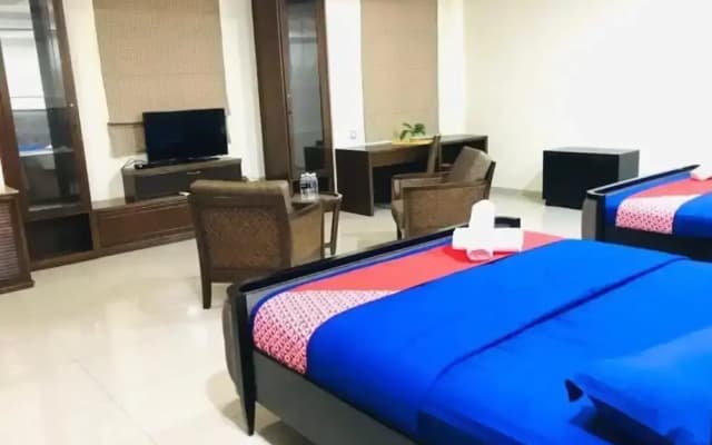 Maxwell Inn Luxury Hotel - photo 3