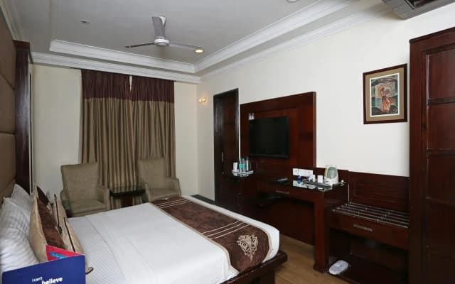 Oyo 712 Defence Colony - photo 4