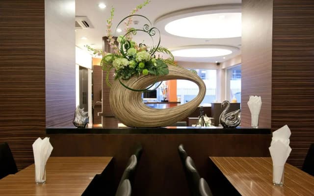 Arawana Express Phromphong Hotel - photo 2