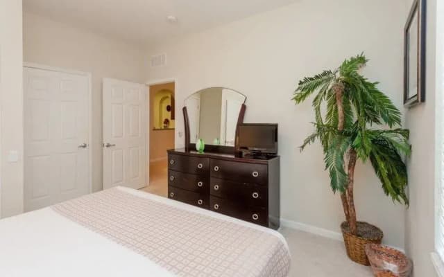 4114 Breakview Dr 307 2 Br condo by RedAwning - photo 5