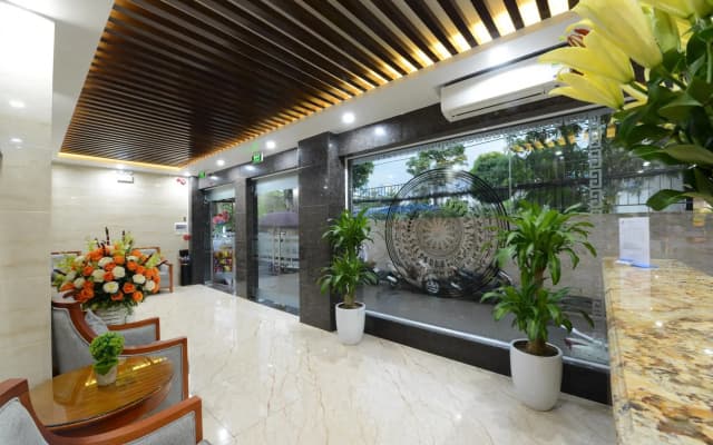 Blue Hanoi Inn City Hotel - photo 2