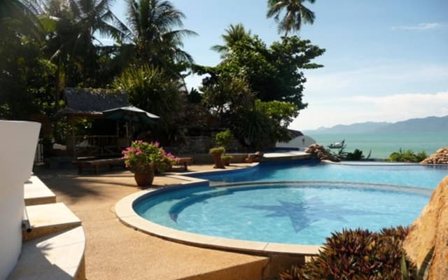 Shower of Sunshine Villa - photo 3