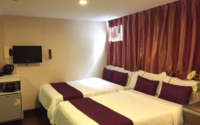 California Hotel - photo 3