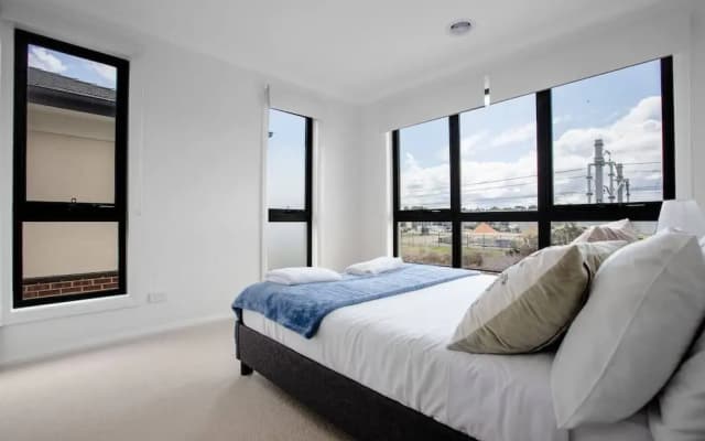 Captivating Large 4br@narre Warren - photo 3