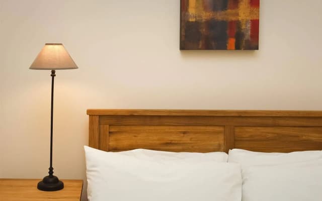St. Giles Apartment - photo 5