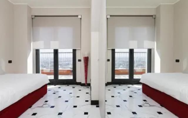 Suzzani Halldis Apartment - photo 2