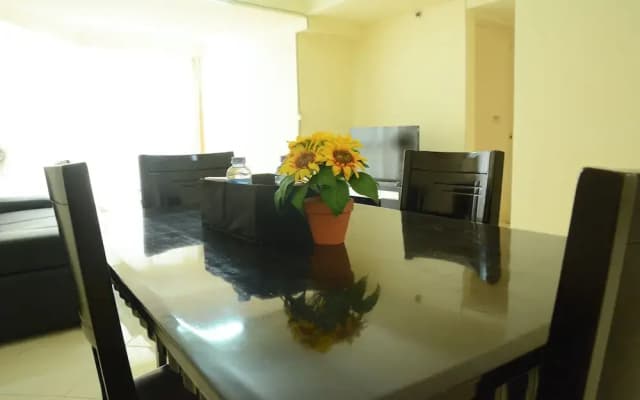 Best Location Taman Anggrek Apartment - photo 2