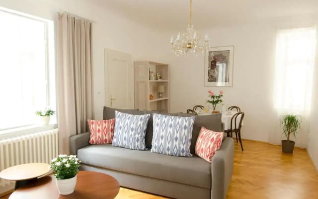 Unique Apt 250M From The Charles Bridge - photo 2