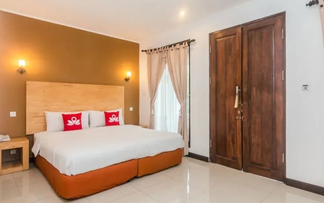 ZEN Rooms Seminyak Batu Belig - photo 5