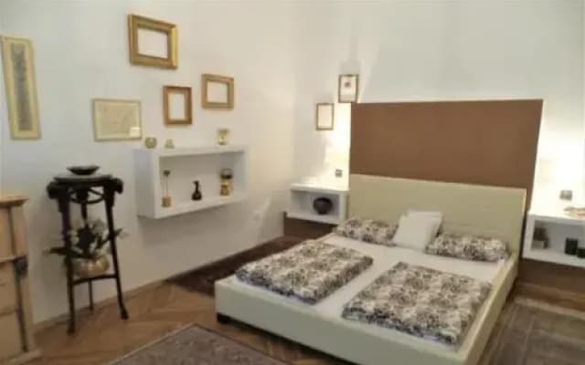 Gold Pearl Apartment - photo 4
