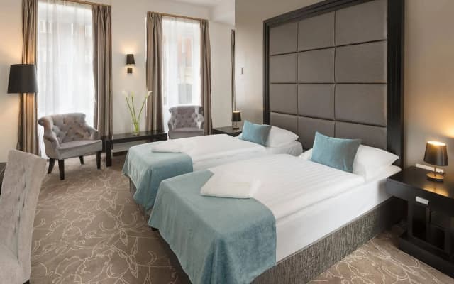 Arcadia Hotel Budapest - photo 4