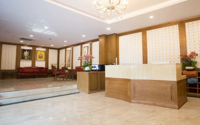 J&Y Hotel - photo 2
