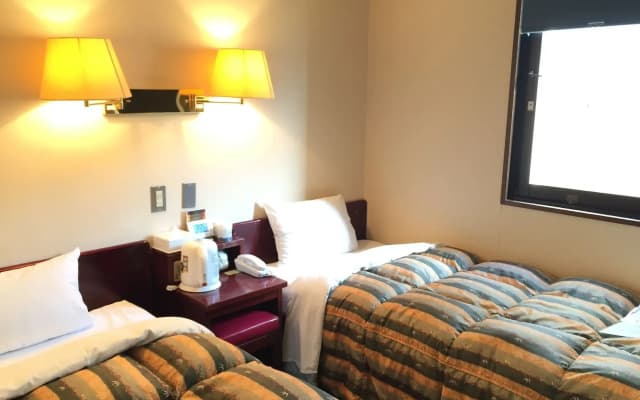 Tokyo Banyan Hotel - photo 3