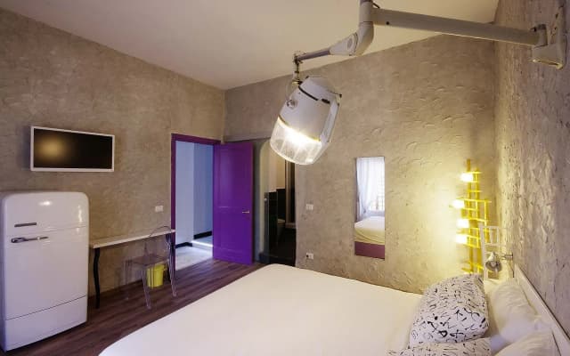 Next Door Guest House - photo 4
