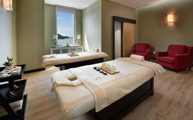 Lexis Suites Penang - photo 4