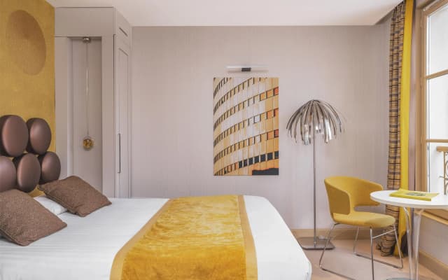 Hotel Le Petit Paris - photo 3