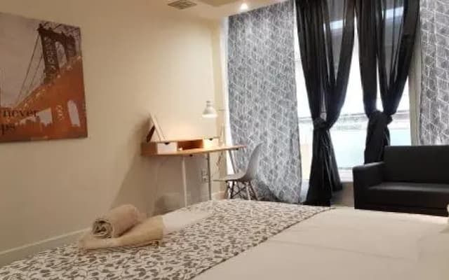 Errathens Cherry and Berry Apartments - photo 5