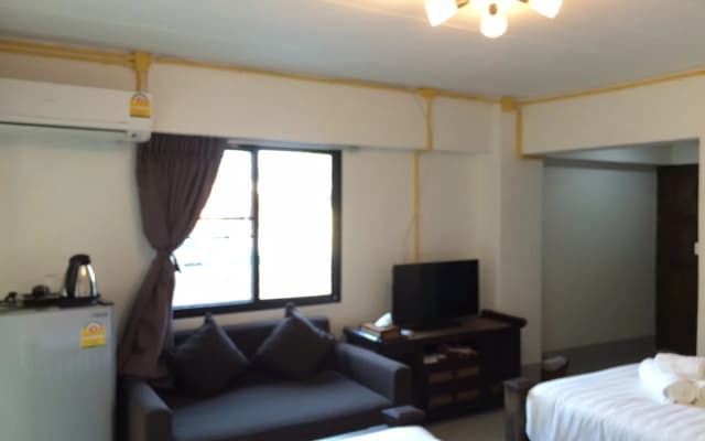 Double Lucky House - photo 2