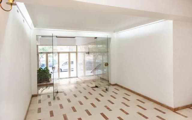 Fully Renovated Adorable Aptm Kolonaki - photo 3