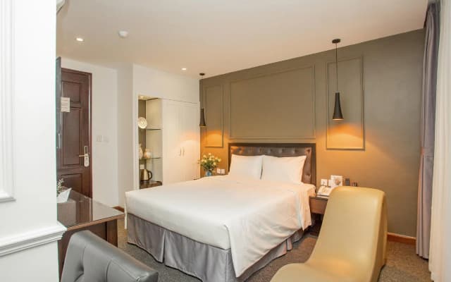 Adeline Hotel - photo 3