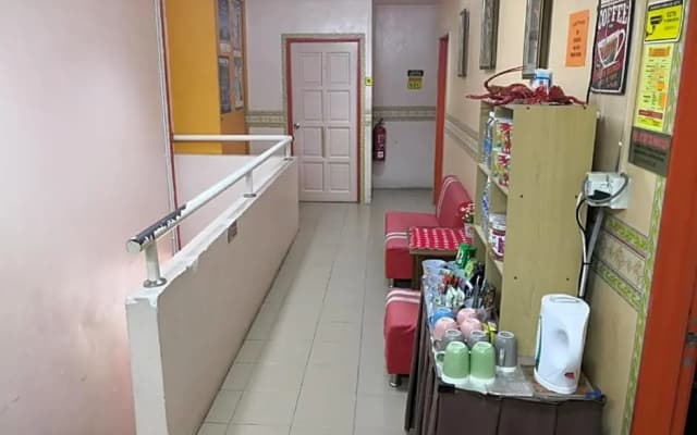 Hotel Sri Bahau by ZUZU - photo 3
