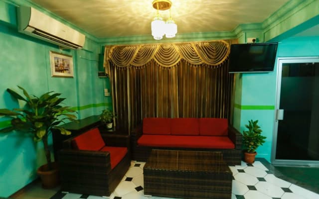Off Day Inn Hotel - photo 3