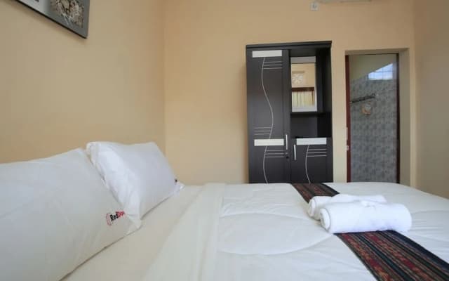 RedDoorz @ Puri Gerenceng Tuban - photo 3