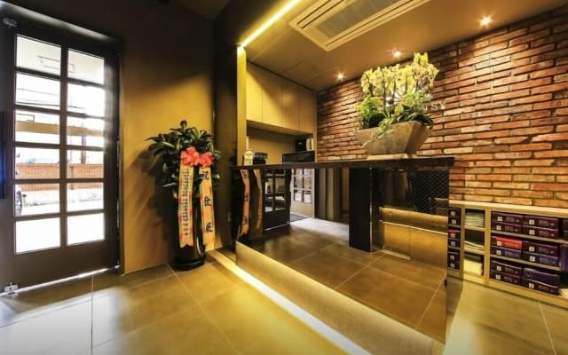 Sinchon Localfriends Hotel - photo 2