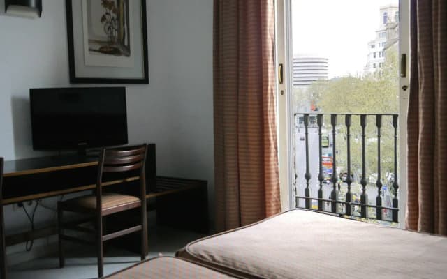 Hotel Monegal - photo 2