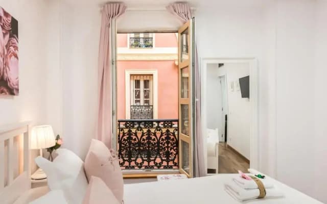 Apartament Sol Gran Via - photo 5