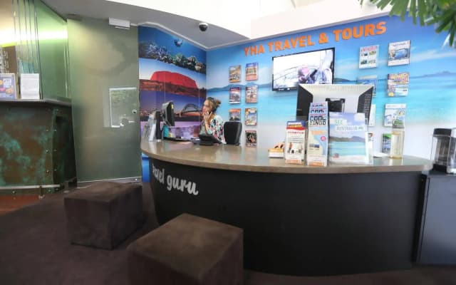 YHA Sydney Central - photo 2