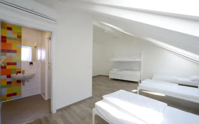 Safestay Prague Charles Bridge - photo 2